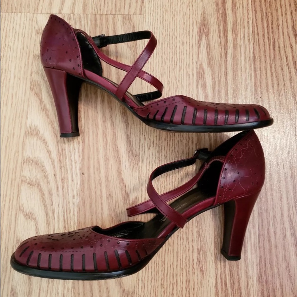 Vintage Burgundy Strappy Heels